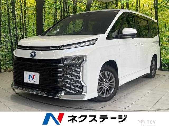 2023 Toyota Voxy