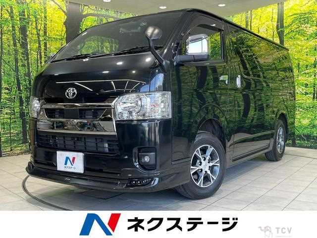 2022 Toyota Hiace Van