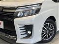 2017 Toyota Voxy