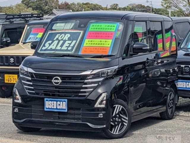 2025 Nissan ROOX