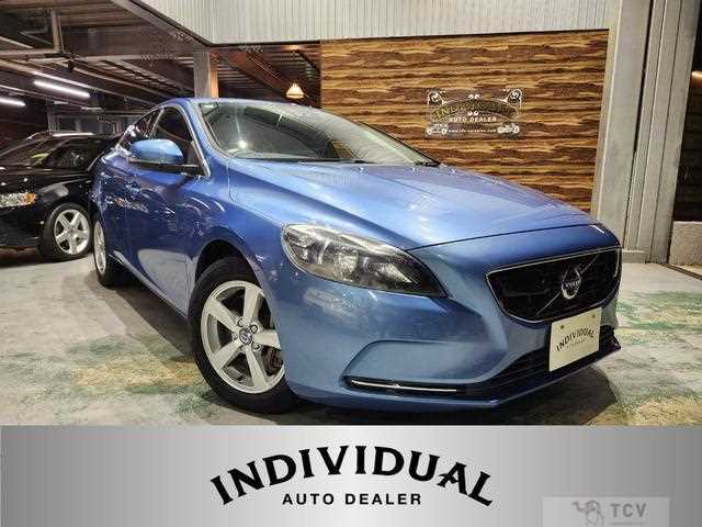 2015 Volvo V40