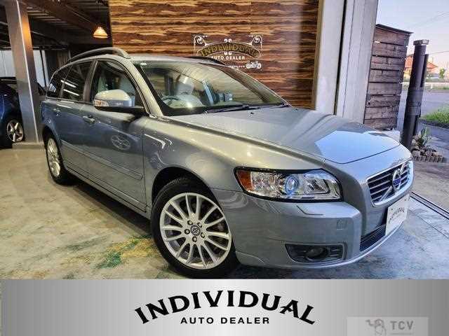 2011 Volvo V50