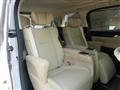 2023 Toyota Alphard Hybrid