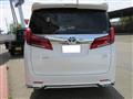 2023 Toyota Alphard Hybrid