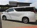 2023 Toyota Alphard Hybrid