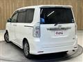 2013 Toyota Voxy