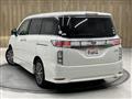 2017 Nissan Elgrand