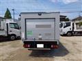 2022 Isuzu Elf Truck