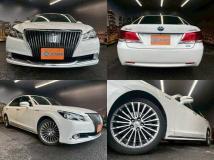 2015 Toyota Crown Majesta