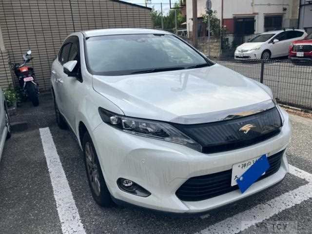 2015 Toyota Harrier