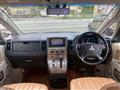 2007 Mitsubishi Delica D5