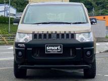 2007 Mitsubishi Delica D5