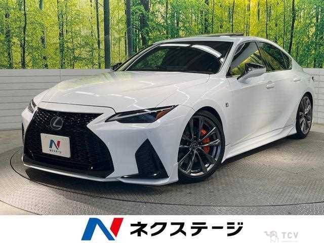 2020 Lexus IS