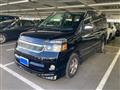 2005 Toyota Voxy
