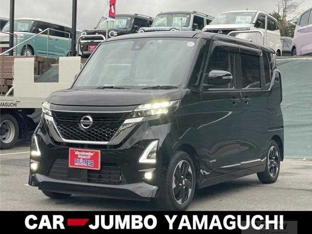 2023 Nissan ROOX