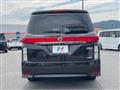 2013 Nissan Elgrand