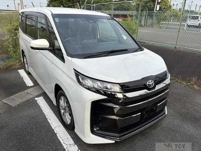 2022 Toyota Noah