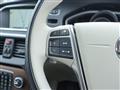 2017 Volvo V40