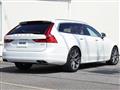 2020 Volvo V90