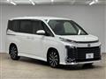 2022 Toyota Voxy