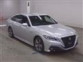 2019 Toyota Crown Hybrid