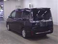 2017 Toyota Voxy