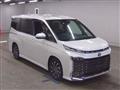 2023 Toyota Voxy