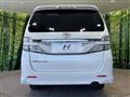 2013 Toyota Vellfire