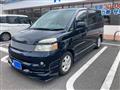 2005 Toyota Voxy