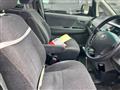 2005 Toyota Voxy
