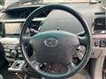 2005 Toyota Voxy