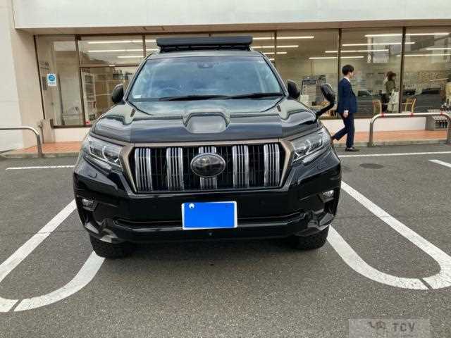 2021 Toyota Land Cruiser Prado