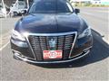 2016 Toyota Crown