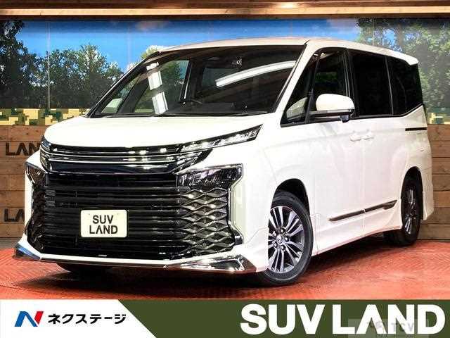 2023 Toyota Voxy