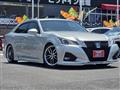 2016 Toyota Crown