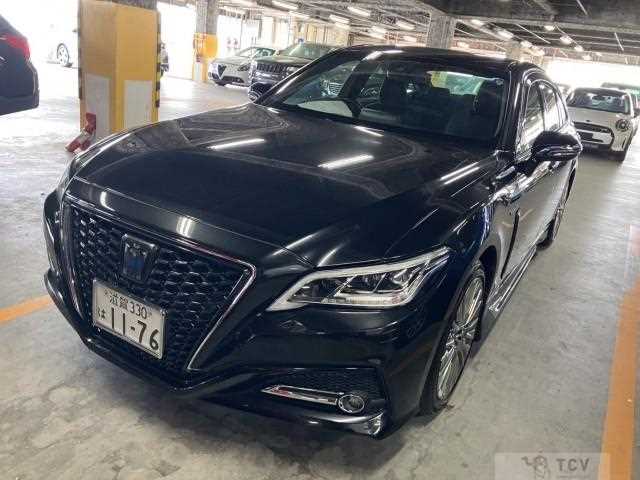 2018 Toyota Crown Hybrid