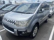 2011 Mitsubishi Delica D5