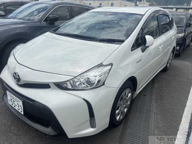2015 Toyota PRIUS α