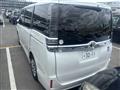 2019 Toyota Voxy
