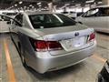 2017 Toyota Crown Hybrid
