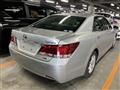 2017 Toyota Crown Hybrid