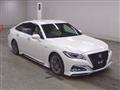 2019 Toyota Crown Hybrid