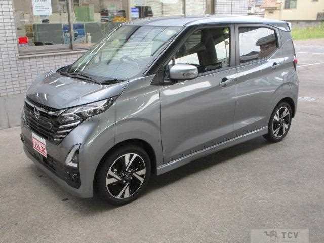 2025 Nissan Nissan Others