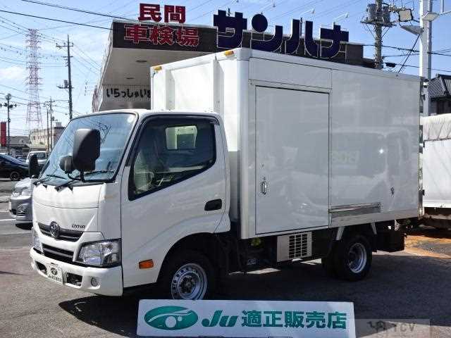 2020 Toyota Dyna Truck
