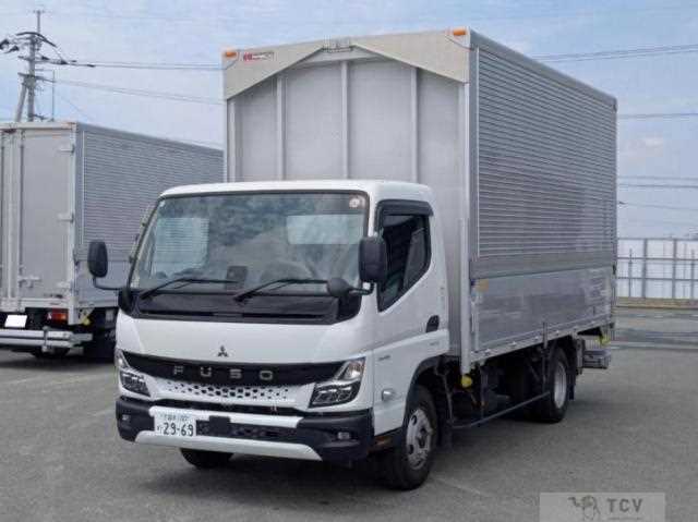 2025 Mitsubishi Fuso Canter