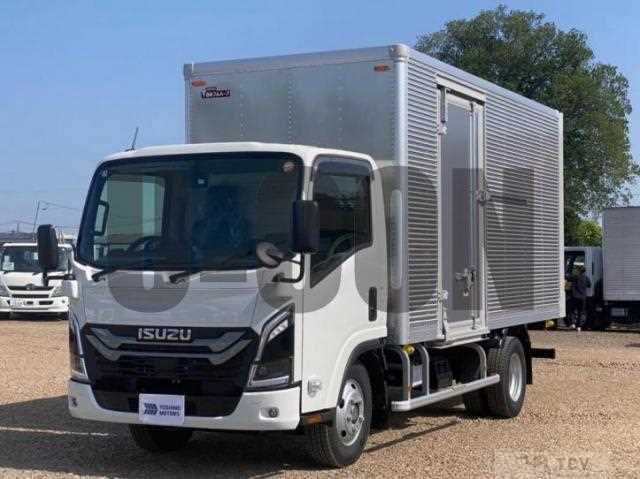 2026 Isuzu Elf Truck