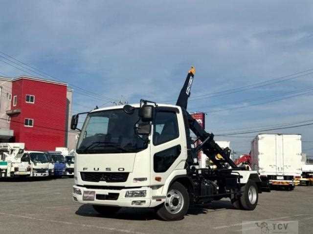 2025 Mitsubishi Fuso Fighter