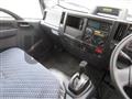 2021 Isuzu Elf Truck