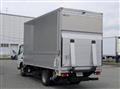 2025 Mitsubishi Fuso Canter