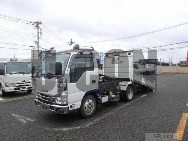 2019 Isuzu Elf Truck
